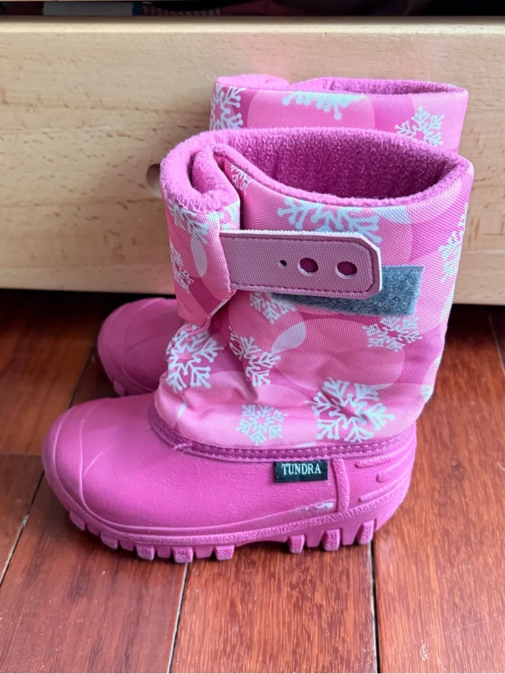 Tundra Pink Snowflake Kids Boots